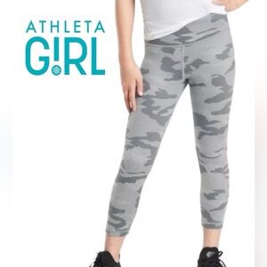 🤍ATHLETA GIRL printed chit chat capri legging in gray camo size Large 12